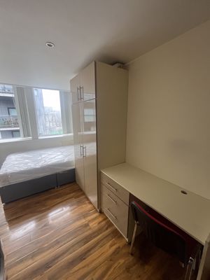 Photo 1- click for photo gallery